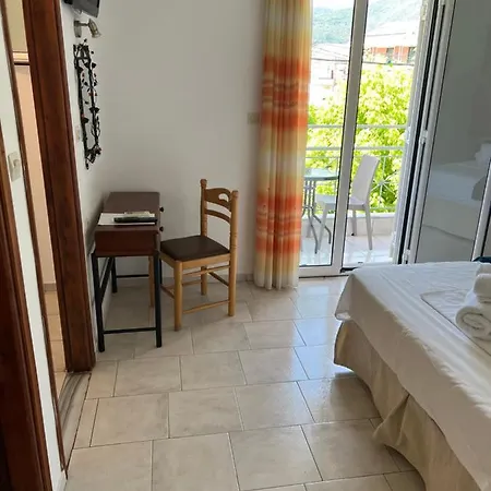 招待所 Gardenia 奈德里